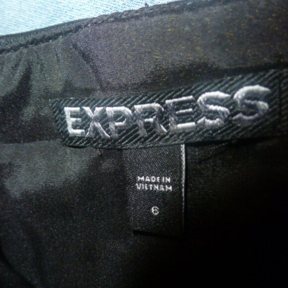 Express “leather” midi pencil skirt. Size 6 - Picture 13 of 13